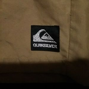 Sz 34 Mens Quicksilver Shorts